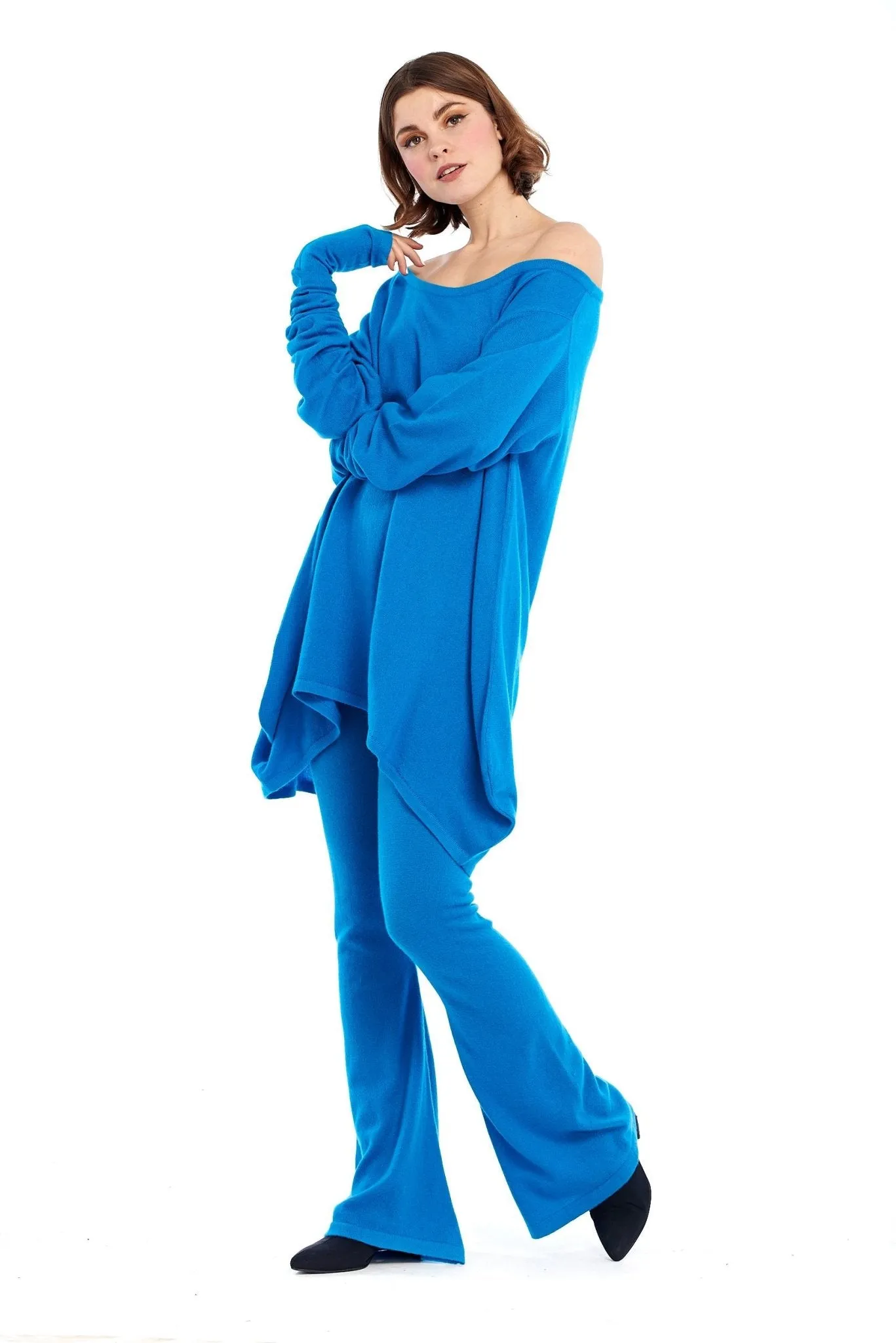 100% CASHMERE SOUL YOGA PANTS SKY BLUE