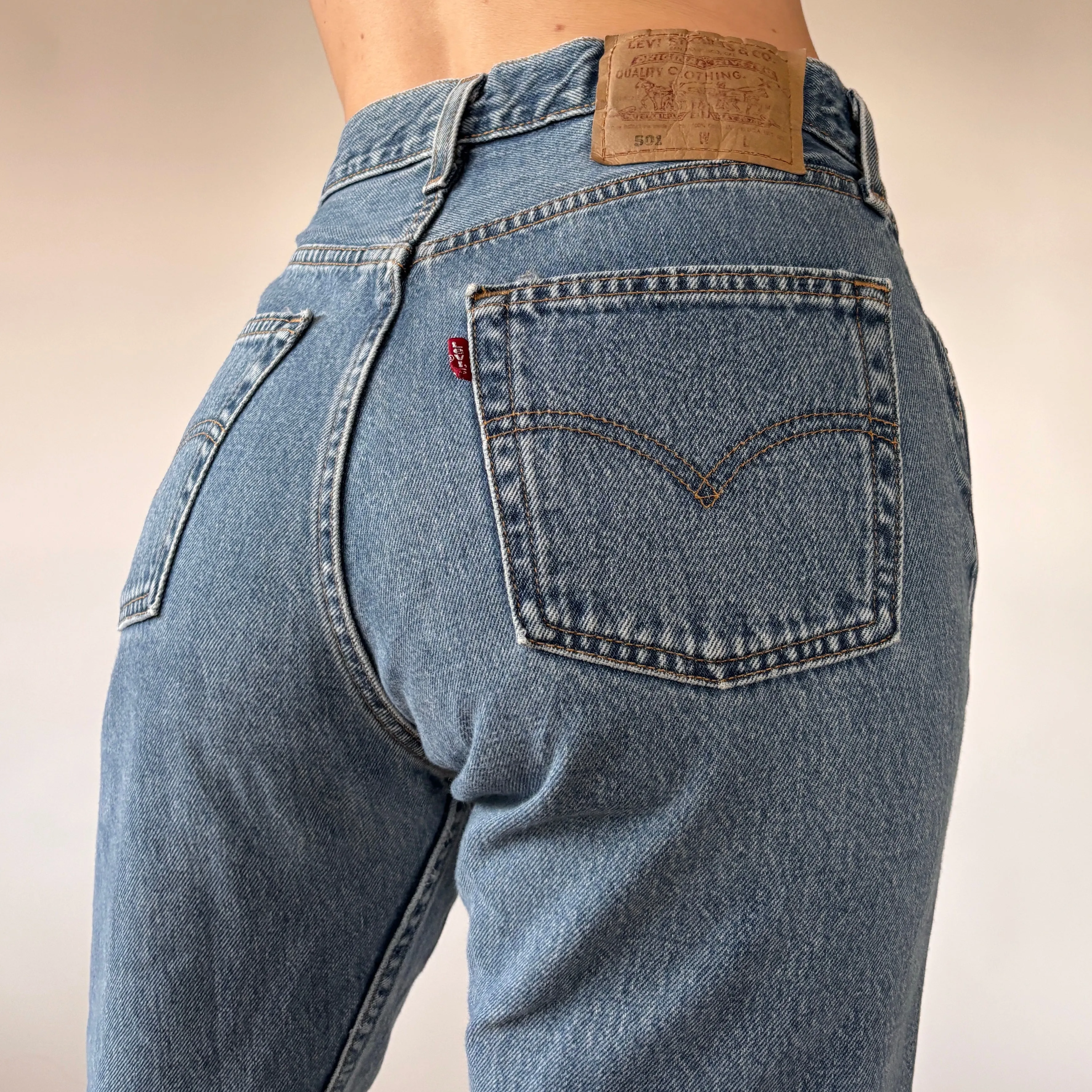 90s Levi’s 501 “For Women” Jeans (S)