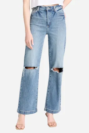 A Brand 94 High and Wide Jeans in Amara Rcy 23