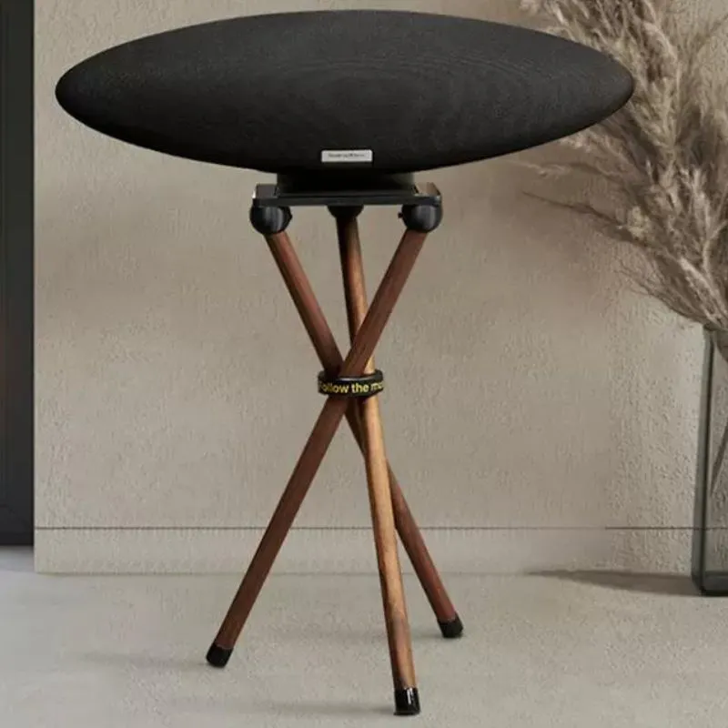 Bowers & Wilkins Zeppelin Stand