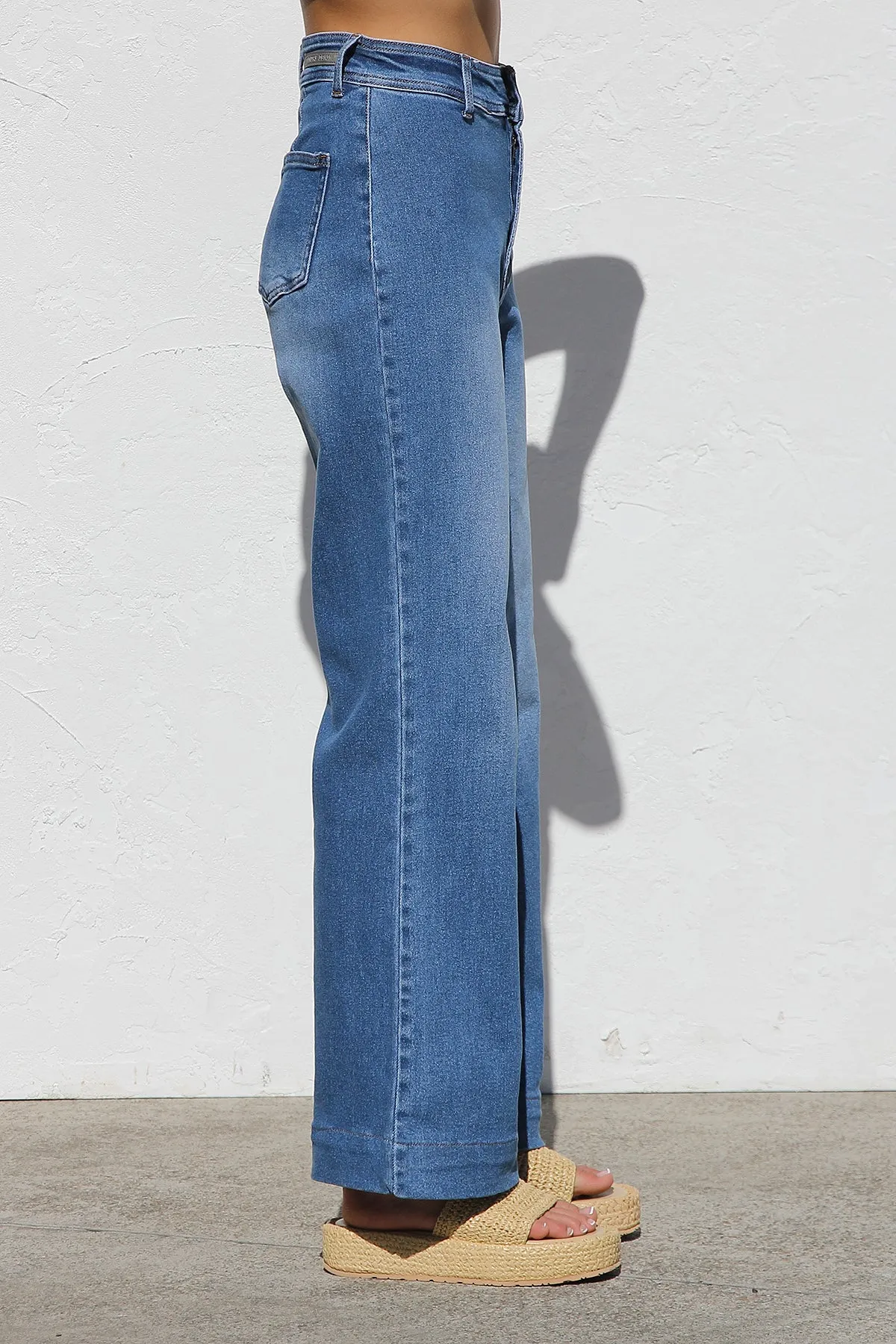 Deandra Jeans