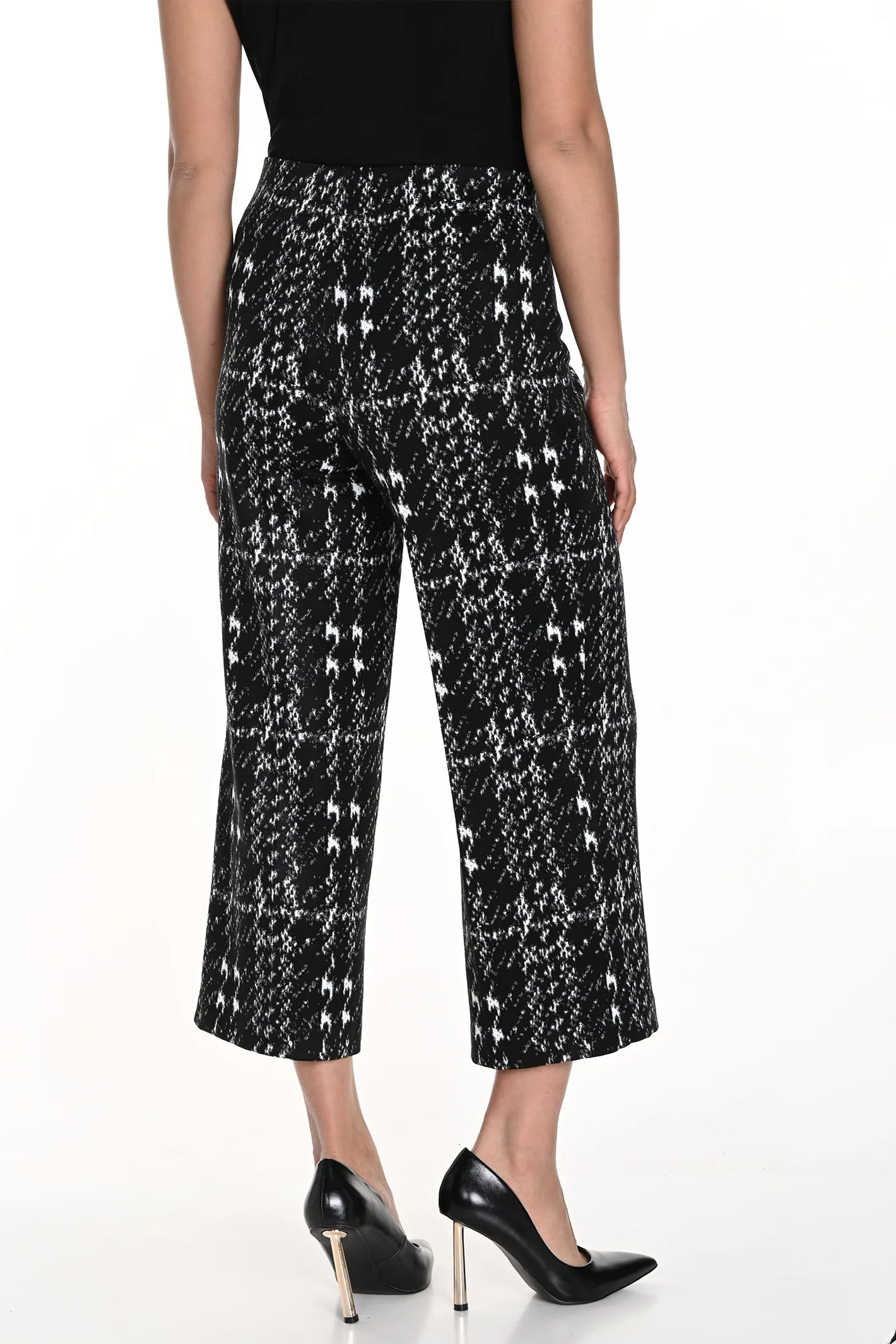 Frank Lyman Trousers Culotte Black Off White 243350