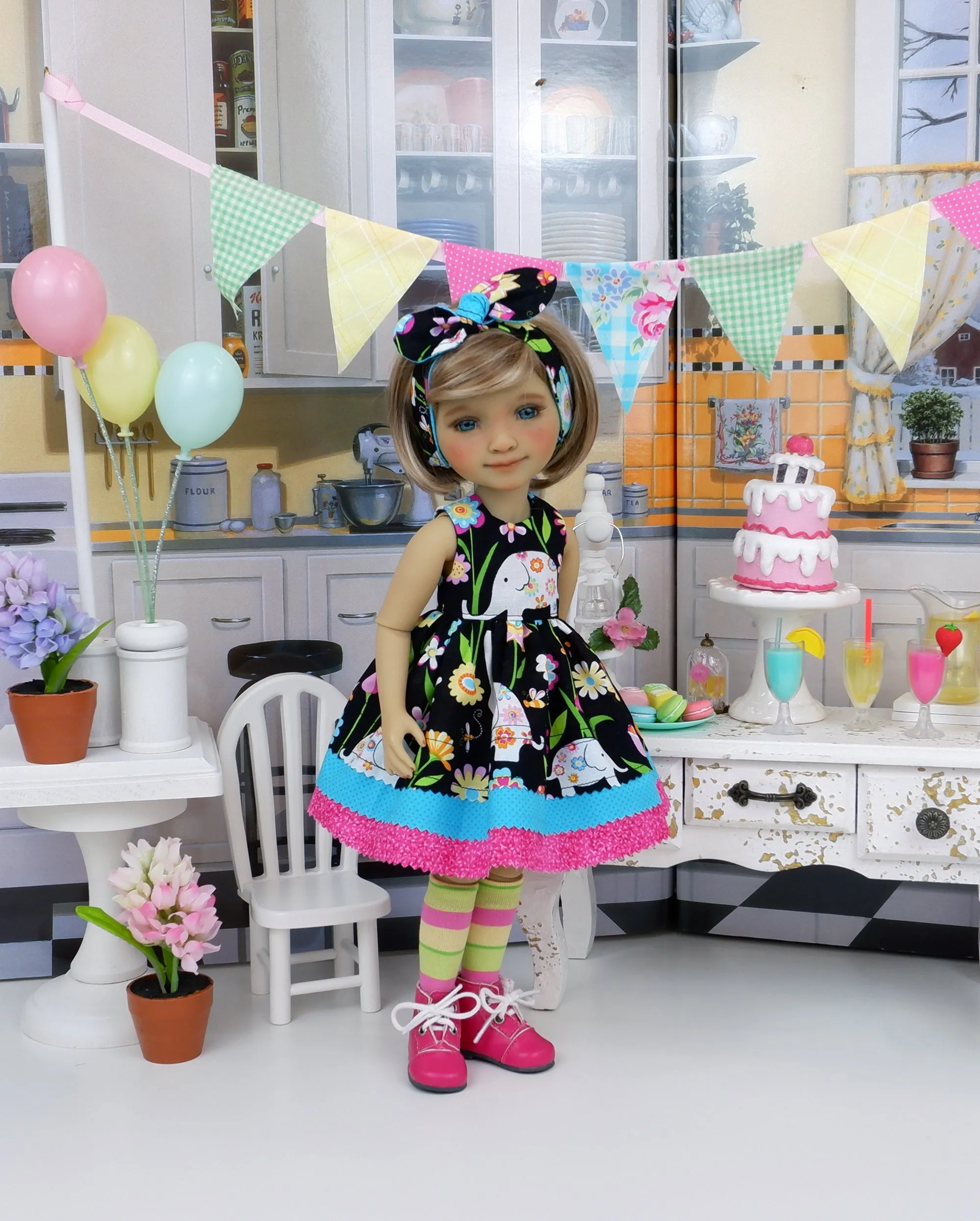 Lucky Elephant - dress with boots for Ruby Red Fashion Friends doll