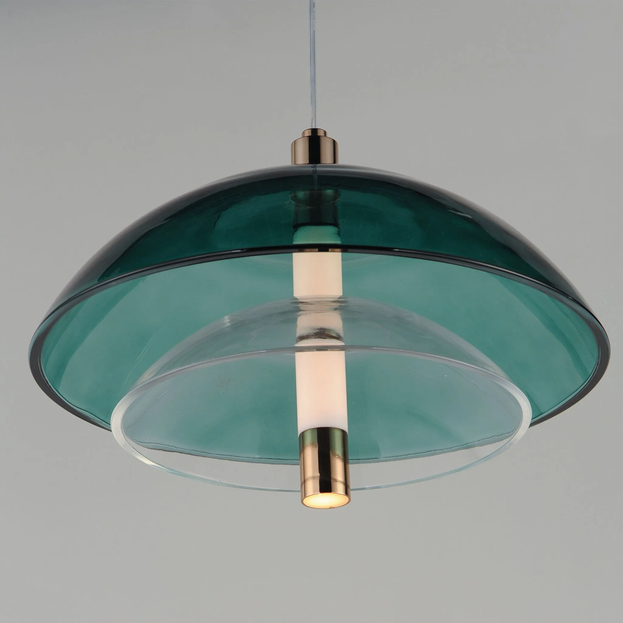 Maxim Arya Single Pendant