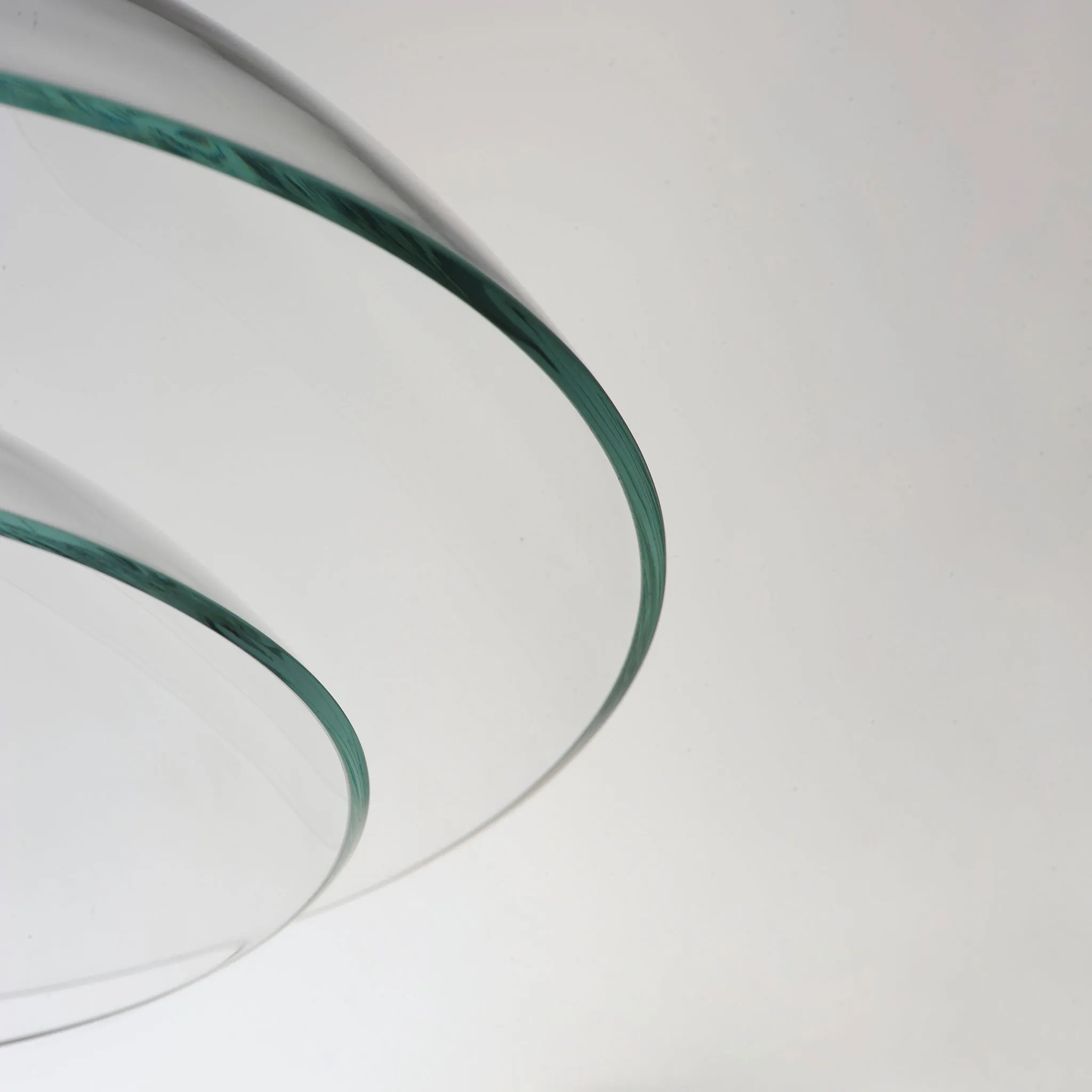 Maxim Arya Single Pendant