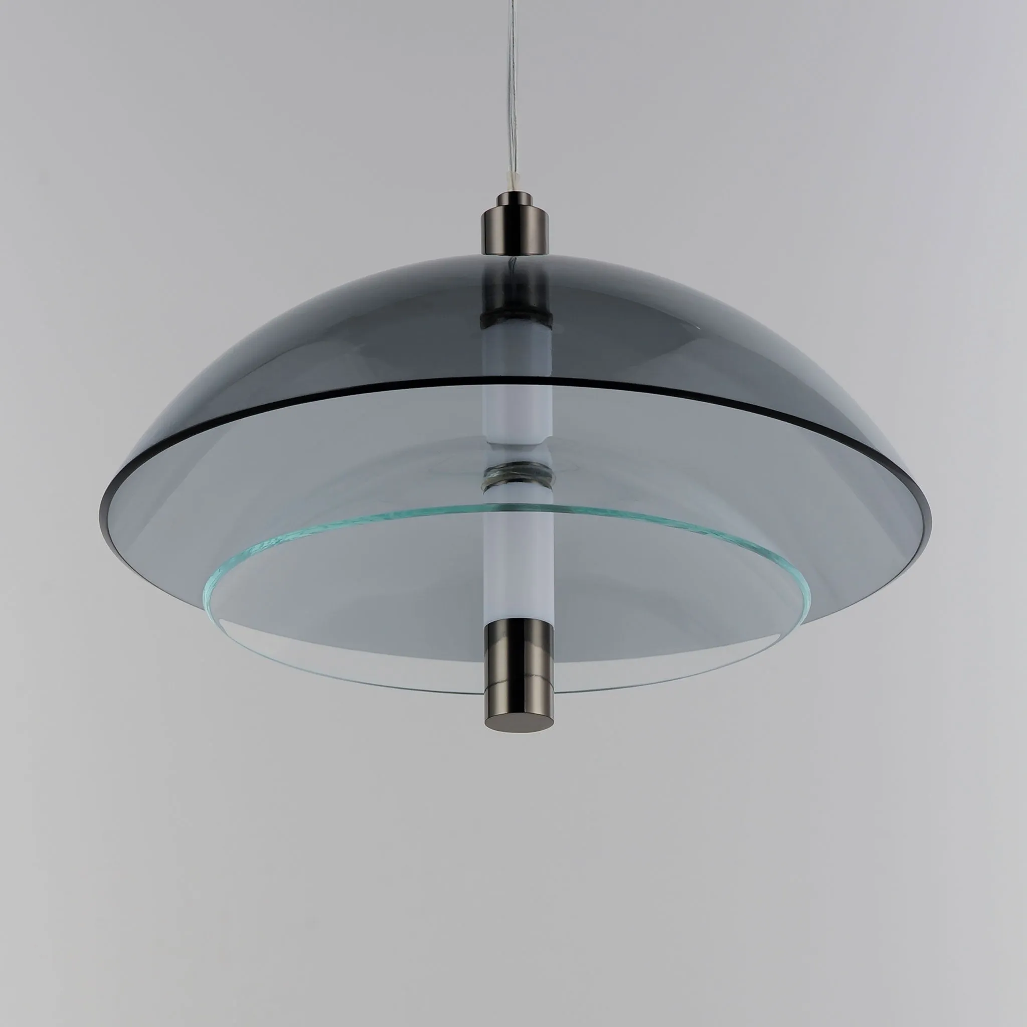 Maxim Arya Single Pendant