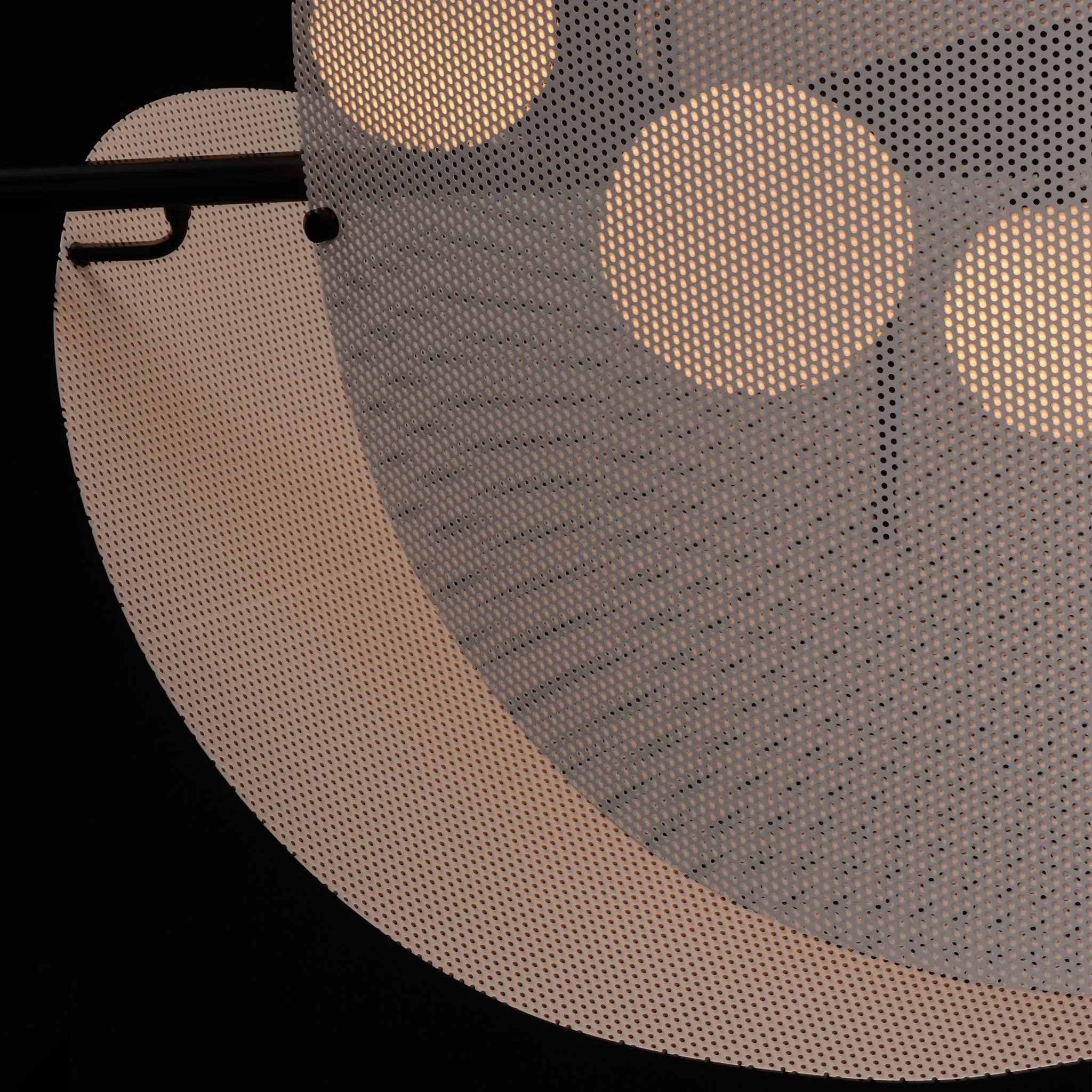 Maxim Chips Linear Pendant