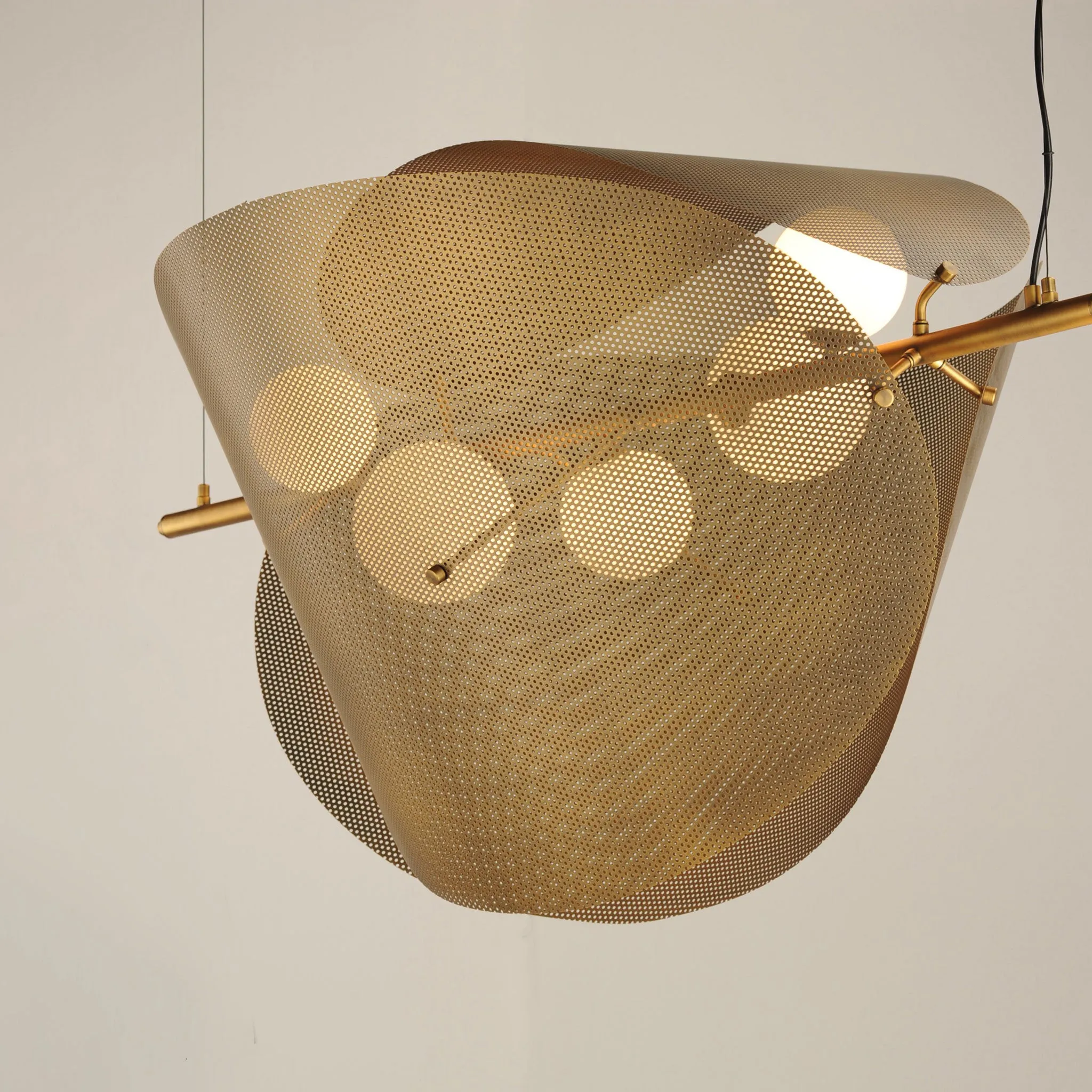 Maxim Chips Linear Pendant