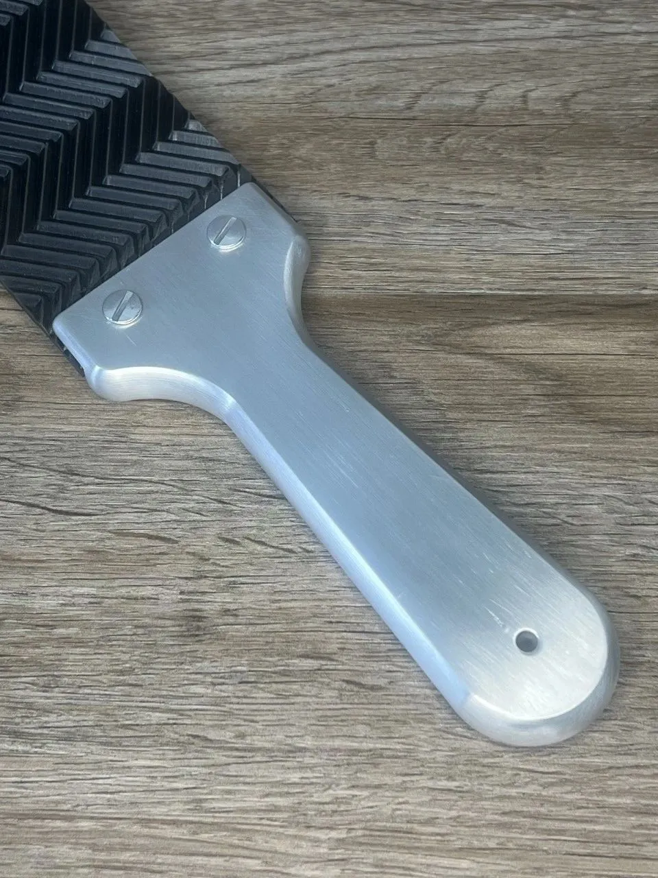 Serrated Tongue Ballistic Belt Slapper with Rubber Serrated Tread Pattern