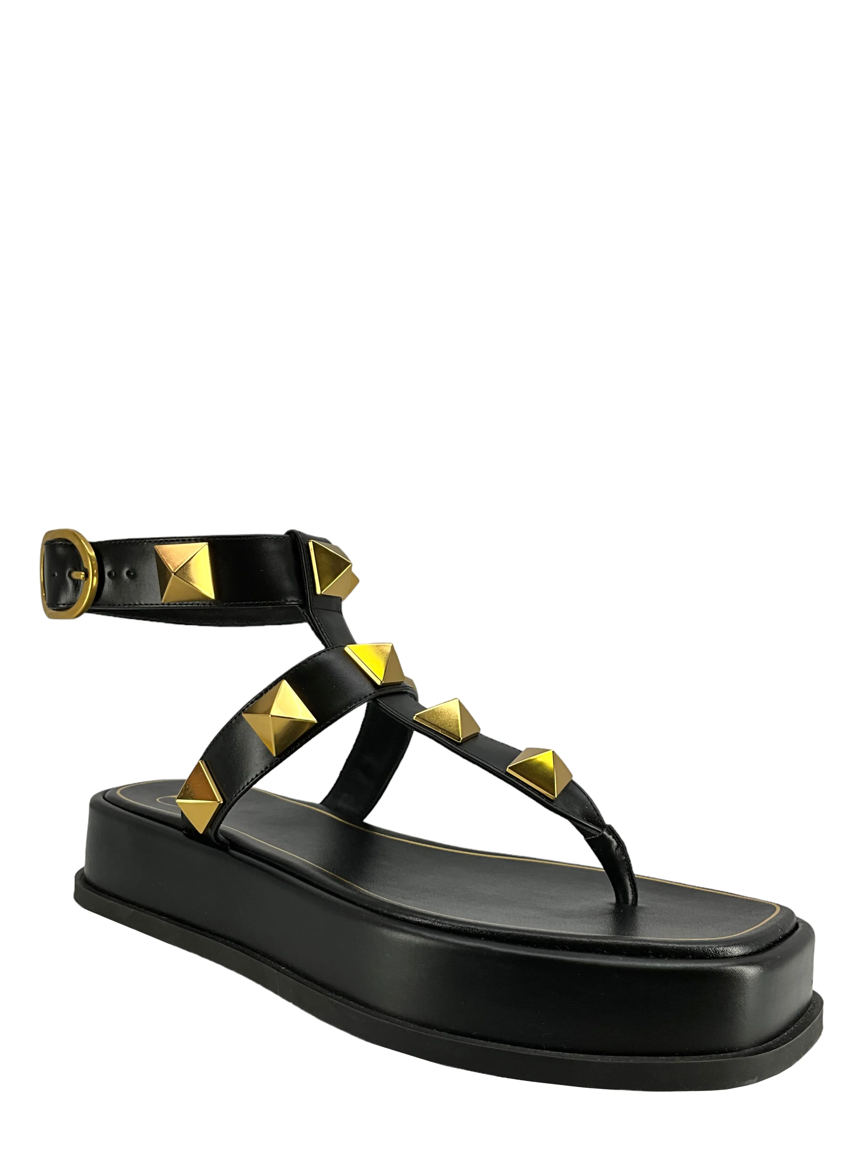 VALENTINO GARAVANI Roman Stud Leather Thong Sandals Size 11