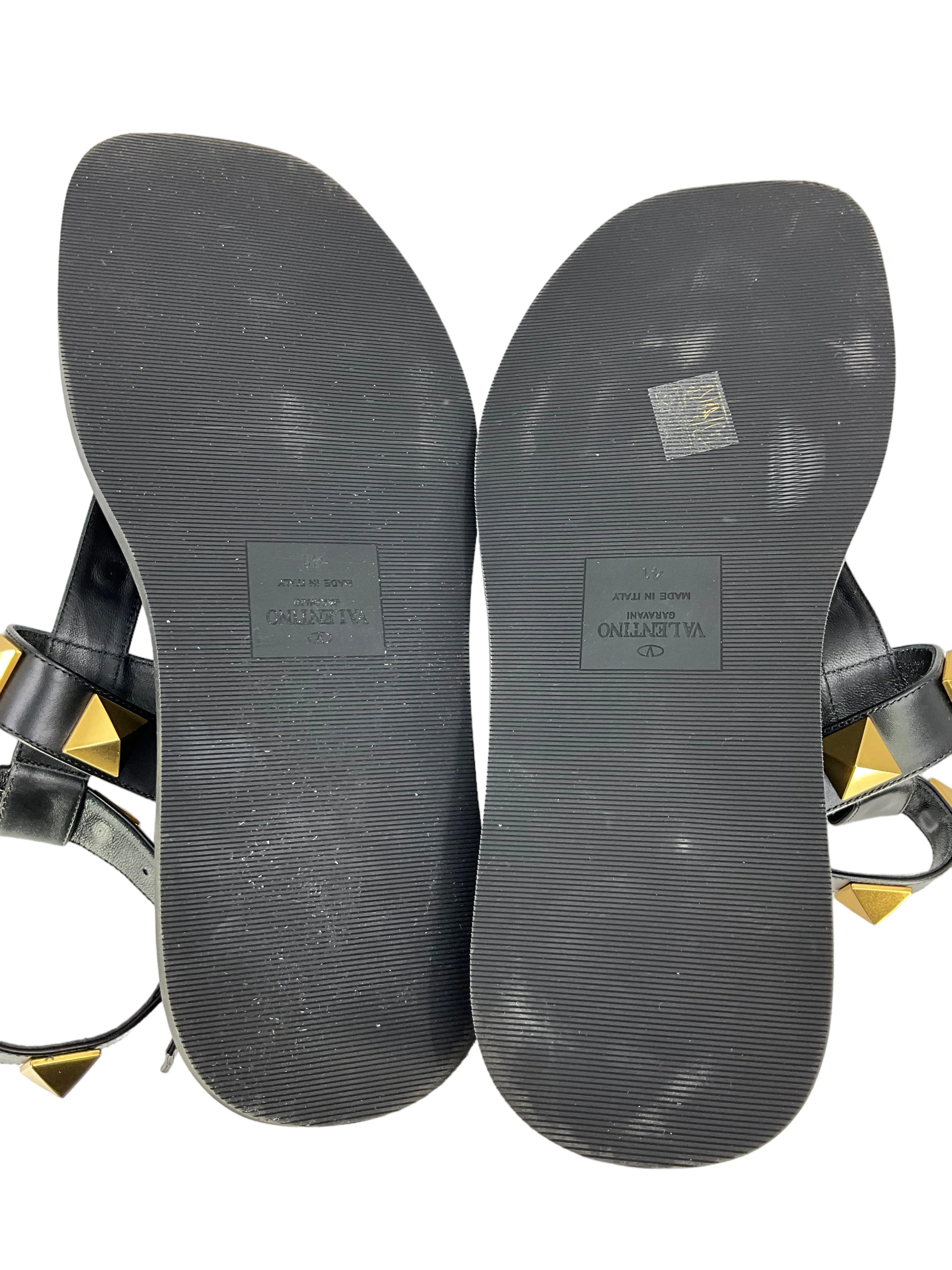 VALENTINO GARAVANI Roman Stud Leather Thong Sandals Size 11
