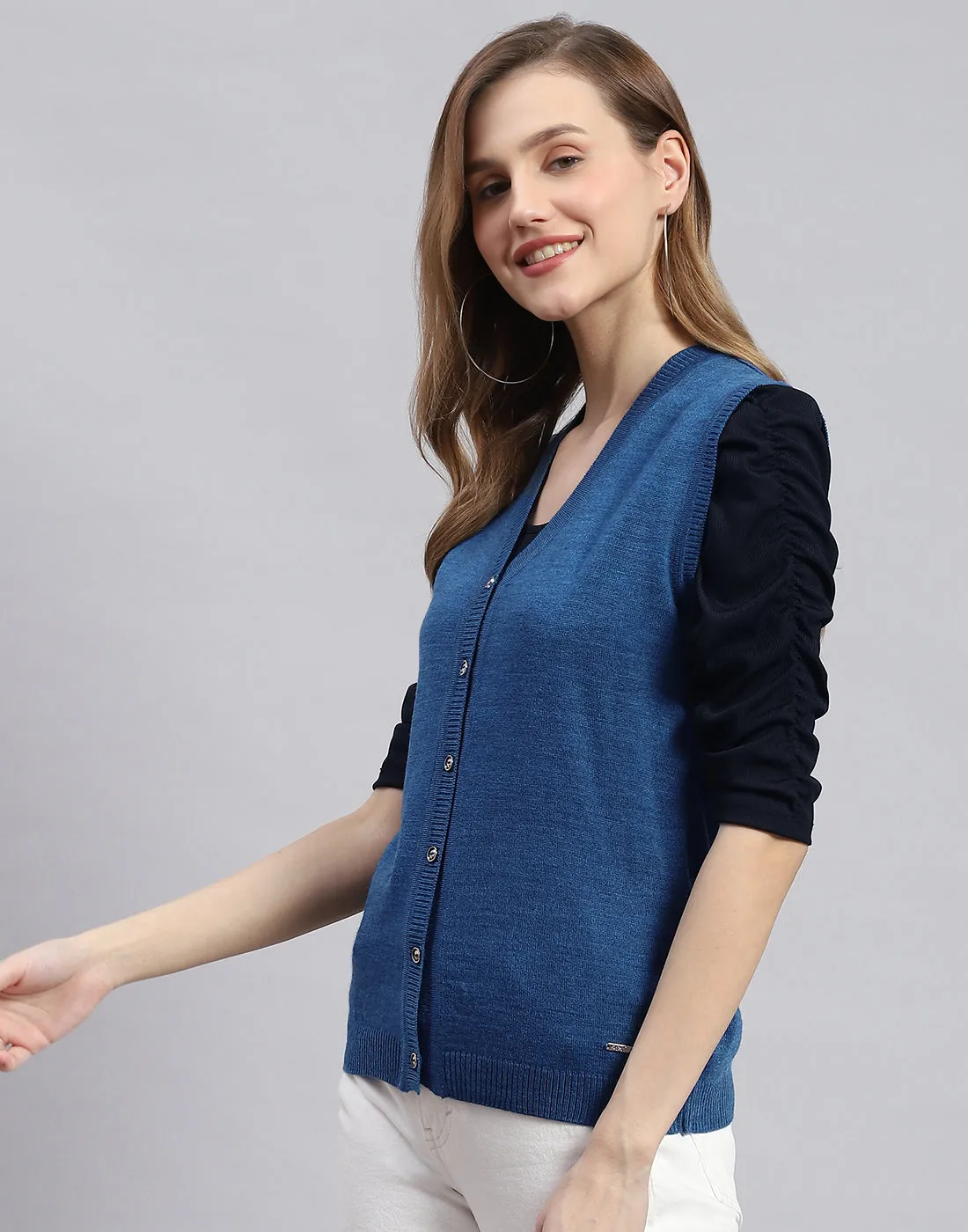 Women Blue Solid V Neck Sleeveless Cardigans